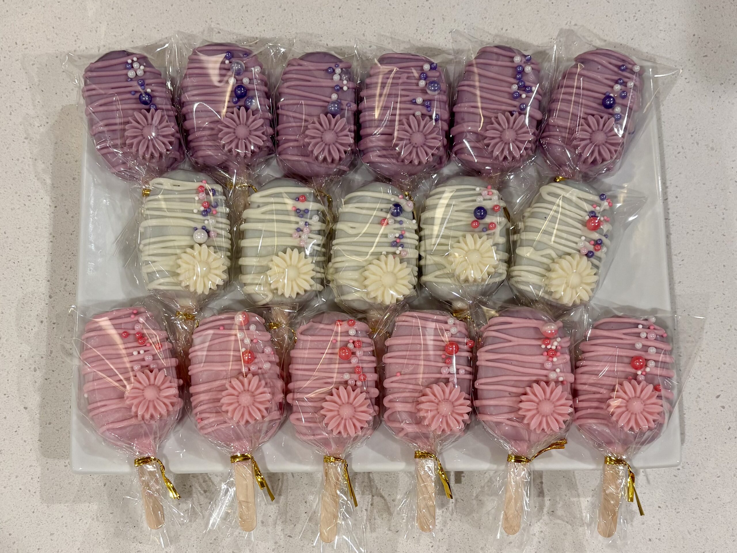 pink purple white side sprinkle daisy large batch