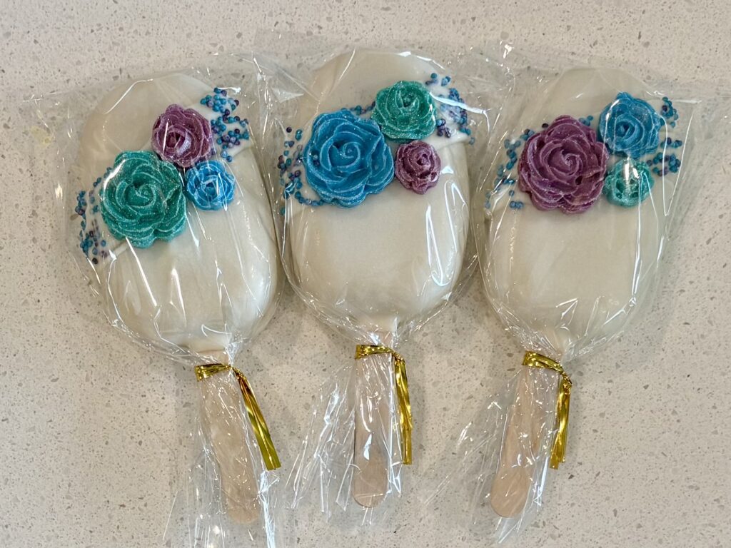 gem2 roses 3 rose cluster