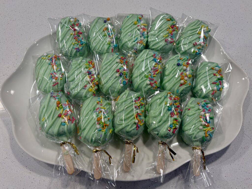 green diagonal sprinkles batch 1