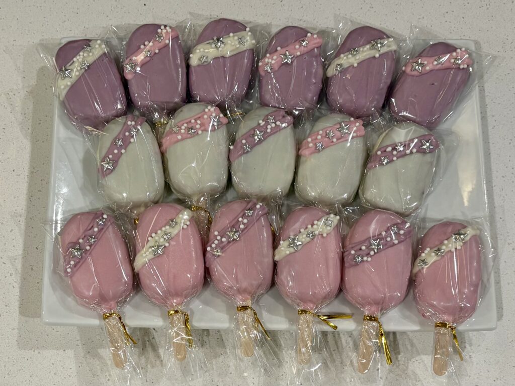 pink purple white diagonal line large batch