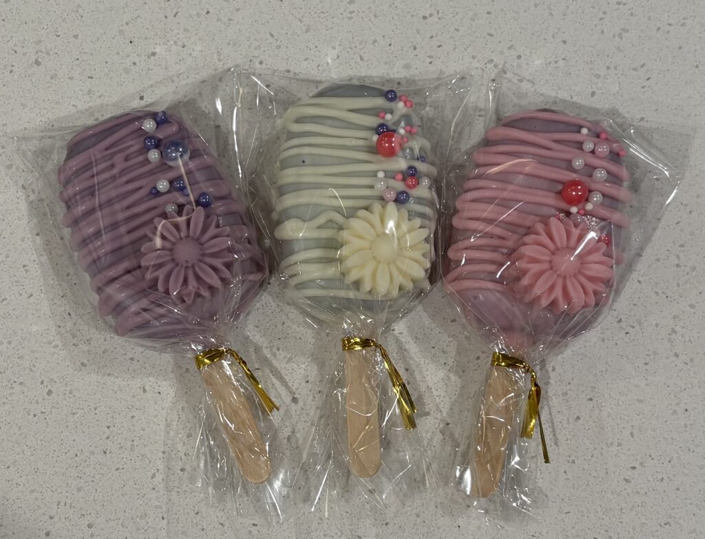 pink purple white side sprinkle daisy small batch